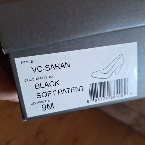 Vince Camuto heels - Picture 14 of 14